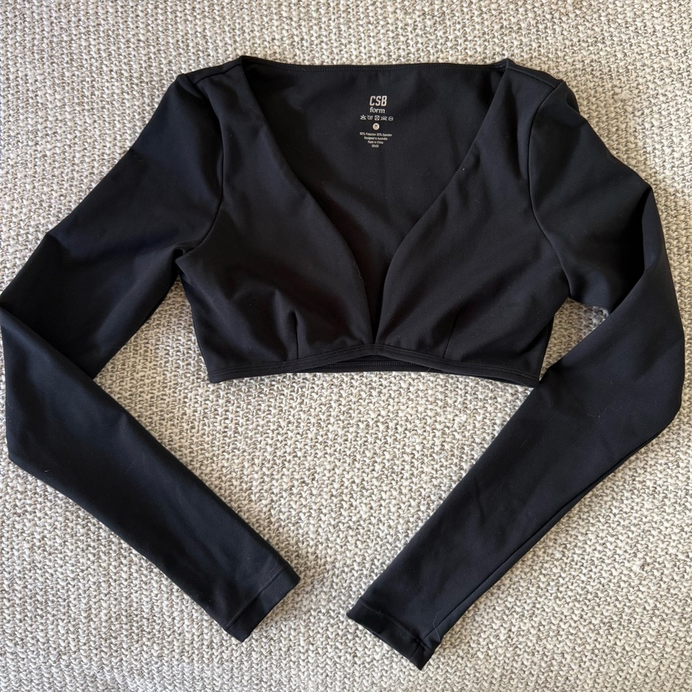 CSB Black Long Sleeve Sports Bra